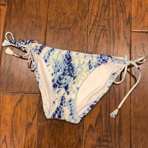 Victoria’s Secret bikini bottoms